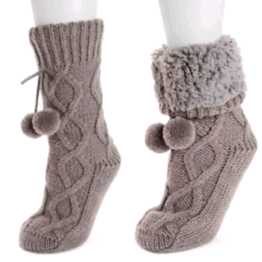 NEW MUK LUKS Women's 'POM CABIN' - Grey - Sweater Socks L/XL (8-11)